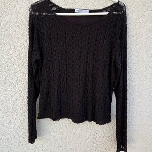 Arizona Jean Company Black‎ Lace Crop Top